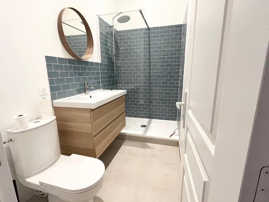 Pleasant 3-bedroom Flat In The Center Of Appartement Marseille