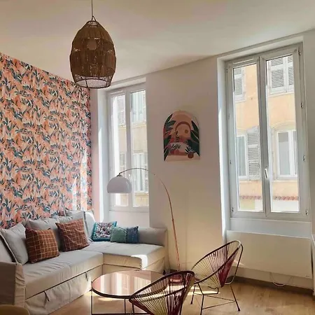 Pleasant 3-Bedroom Flat In The Center Of Marseille Exterior photo